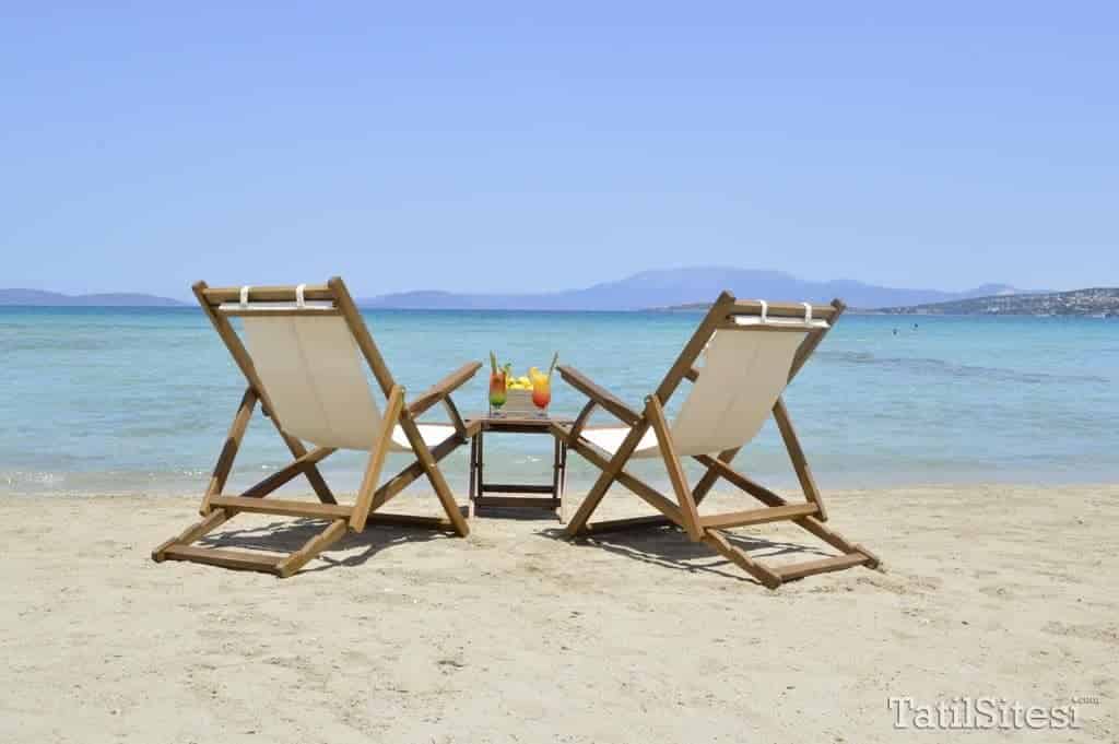 Azure Vista Suites & Residence